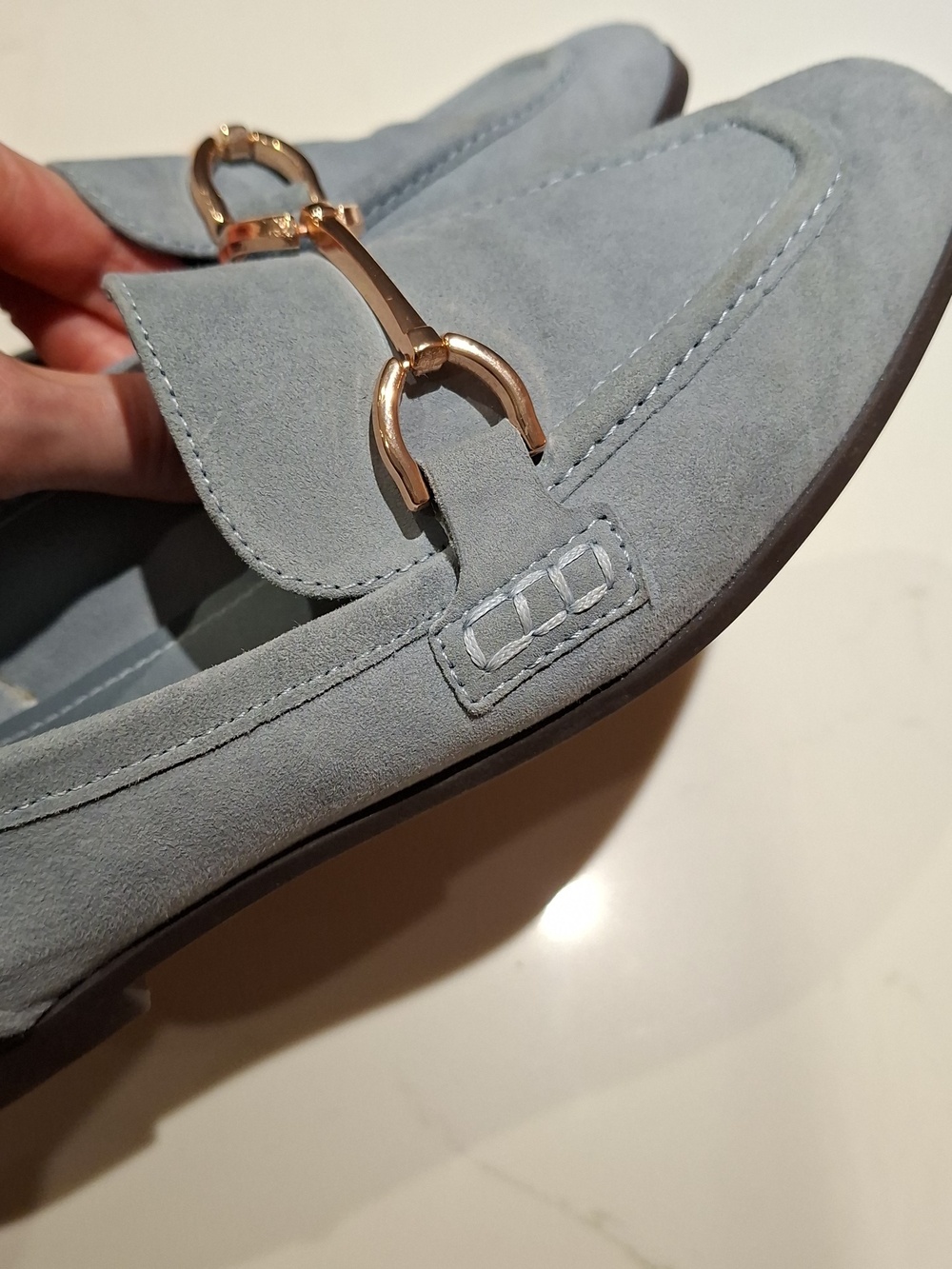 Steve Madden Classic "Carrine" Robin's Egg Blue Preppy Suede Loafers (US 6.5) - Picture 4 of 8